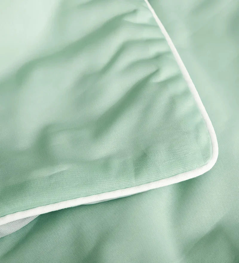 Chillwave Blanket for Menopause Aqua Green